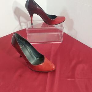 Stuart Weitzman Red Patent Leather Pumps Pointed Toe Women’s Sz 6M